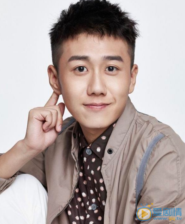 姜冠南個人資料簡介 姜冠南背景資料 姜冠南帥氣寫真圖片