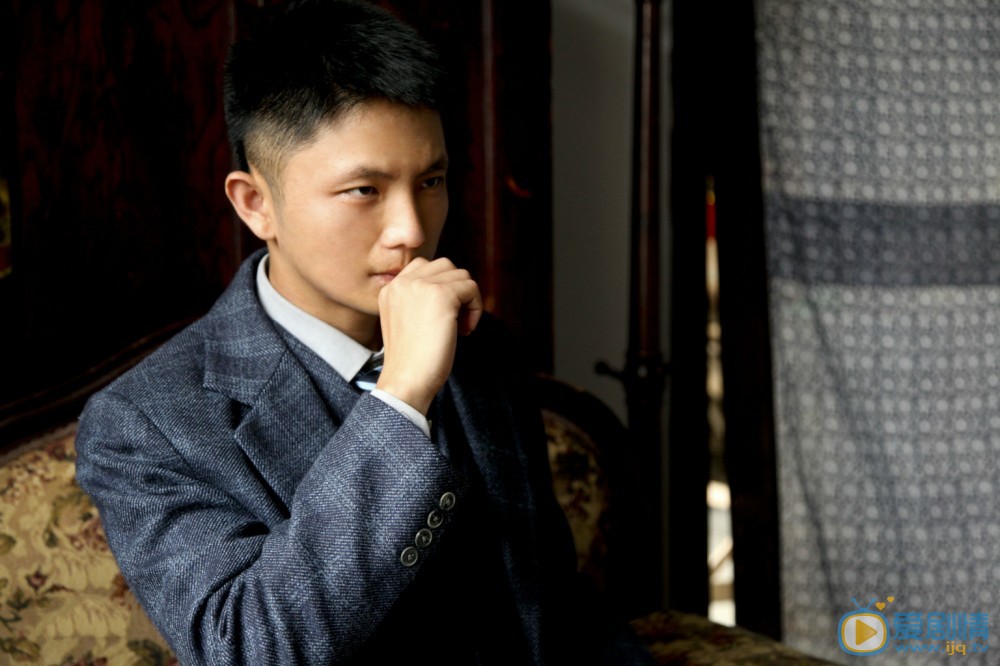 劉鎧漩個人資料 劉鎧漩演藝經歷 劉鎧漩寫真圖片