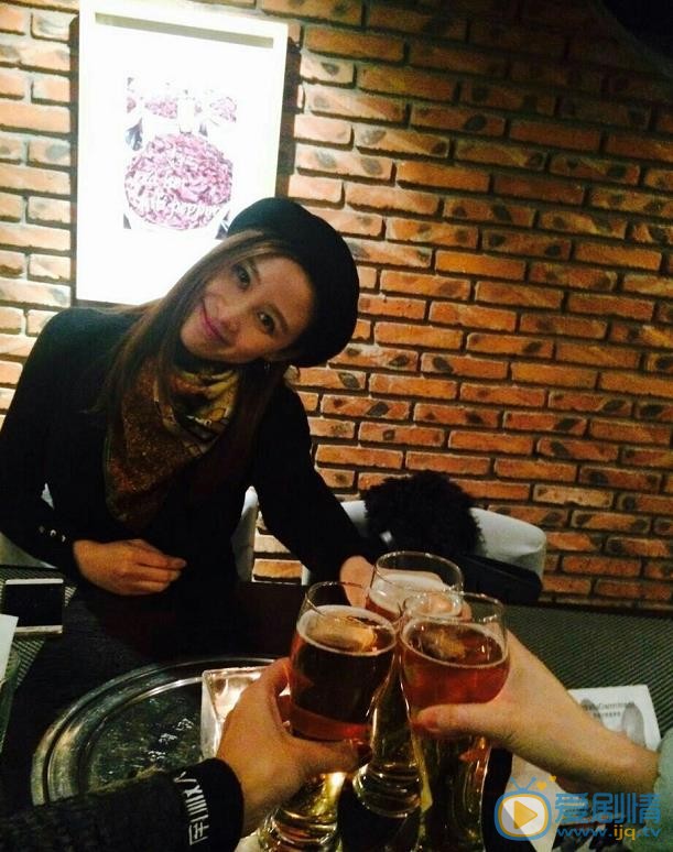 最後一張簽證姚嘉麗是誰演的？姚嘉麗飾演者張靜靜個人資料及寫真生活照