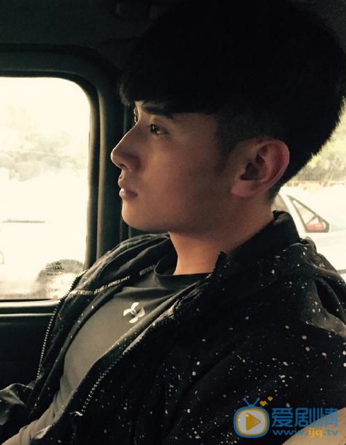 醉玲瓏李麟是誰扮演的？李麟扮演者楊韜歌個人資料及寫真生活照欣賞