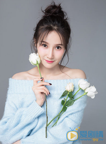 米娜個人資料簡介 米娜演藝經歷 米娜寫真