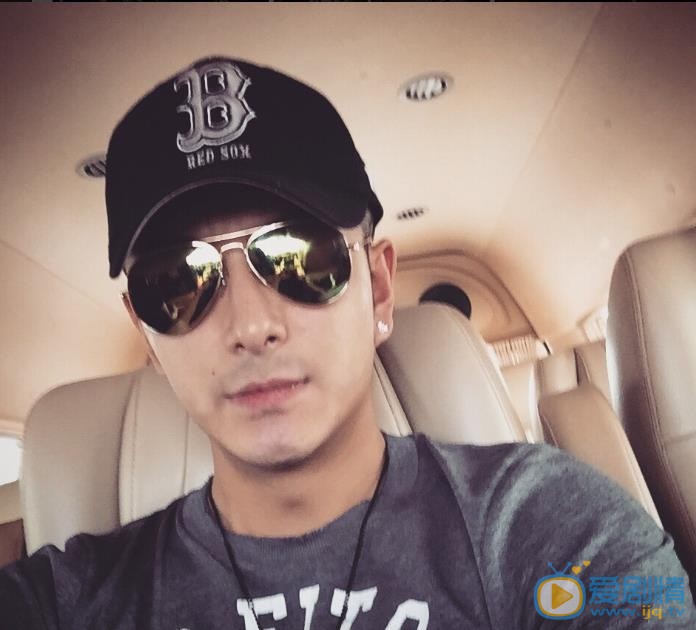 急診科醫生海洋扮演者啟傑個人資料、寫真生活照