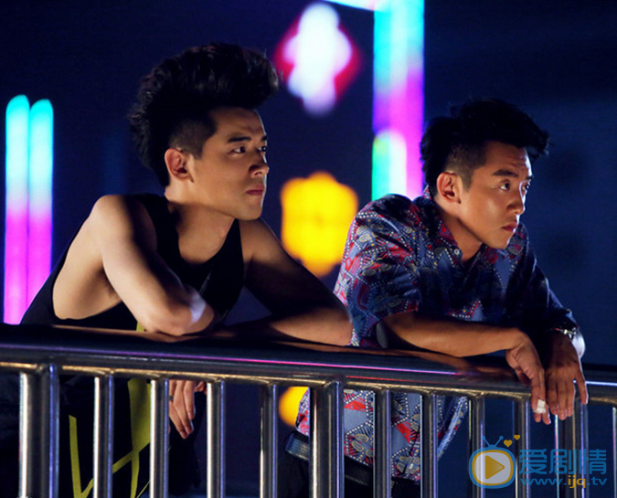 那年青春我們正好鄭愷帶你重返青春 殘酷真實場景引發共鳴