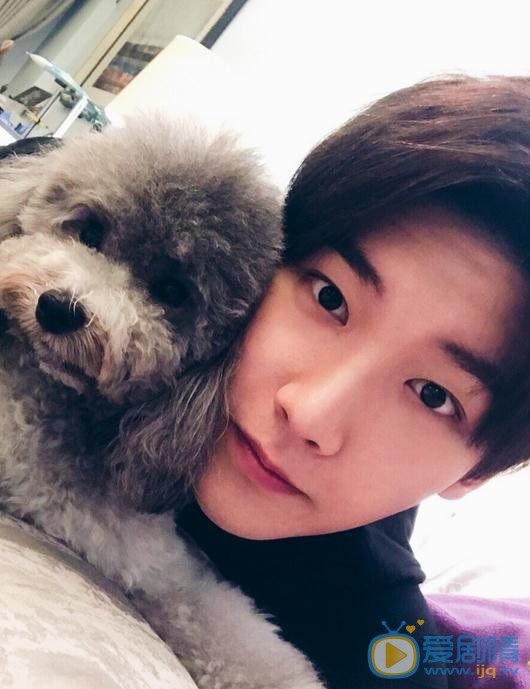 雙世寵妃墨連城是誰扮演的？雙世寵妃墨連城扮演者邢昭林個人資料、寫真及生活照欣賞