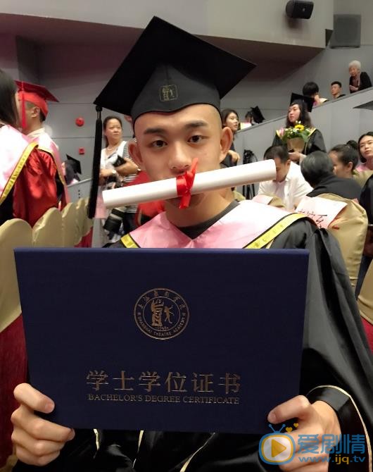 維和步兵營戈睿扮演者劉潤南寫真生活照