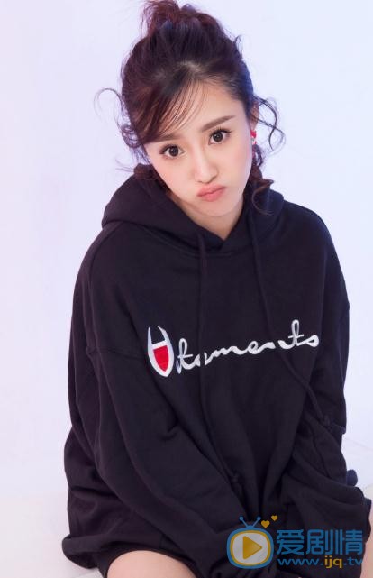 路從今夜白小蟲是誰演的？路從今夜白小蟲扮演者汪諾喬個人資料、寫真及生活照欣賞