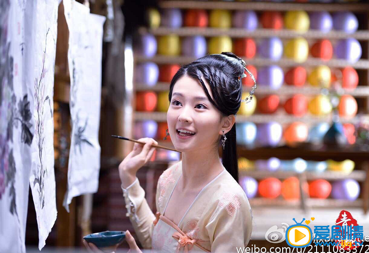  歡樂頌關雎爾扮演者是誰？喬欣《青丘狐傳說》劇照  喬欣個人資料介紹