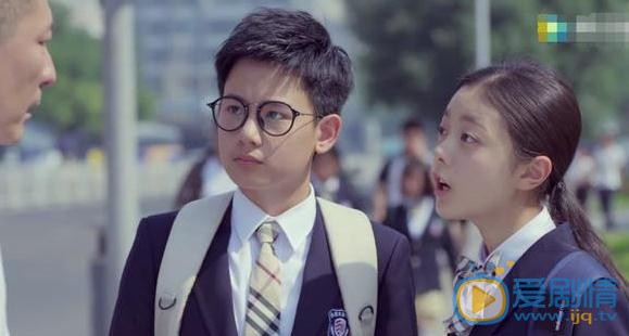 我的體育老師路寬是誰演的？路寬扮演者胡先煦個人資料、寫真及生活照欣賞