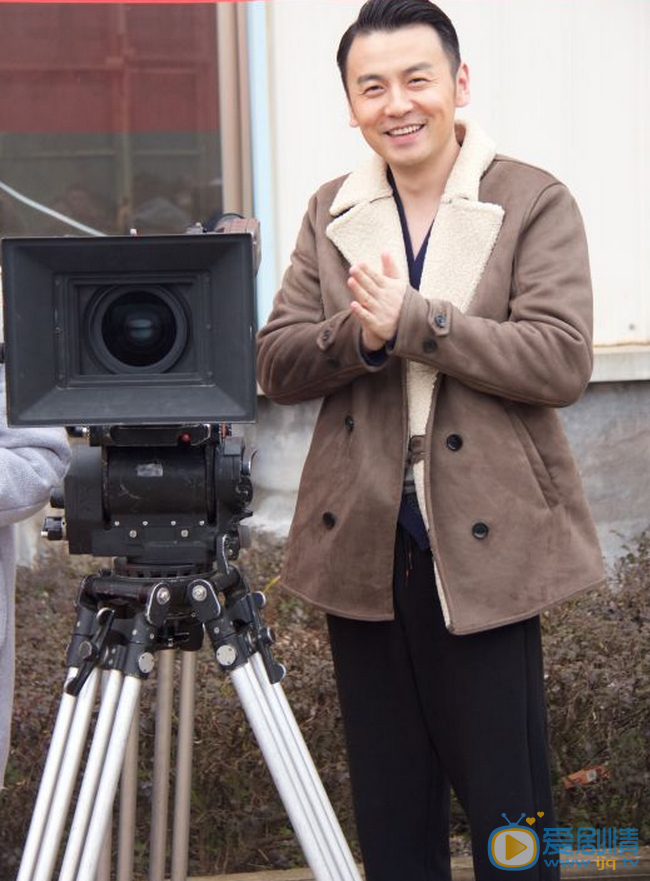 我的前半生陳俊生是誰演的？陳俊生扮演者雷佳音個人資料及生活寫真照欣賞