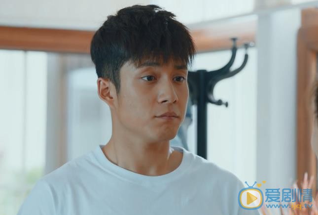 極速青春中傑森為什麼不同意路傑賽車？傑森阻止路傑賽車的原因是什麼？