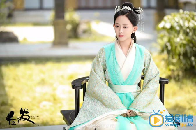 白髮孫雅璃喜歡的人是誰？孫雅璃父親將女兒嫁給無憂是為什麼？