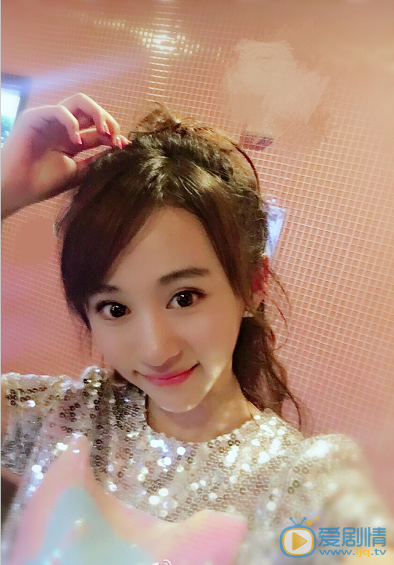 微微一笑很傾城絲絲是誰扮演的？絲絲扮演者宋欣佳怡個人資料及生活寫真照欣賞