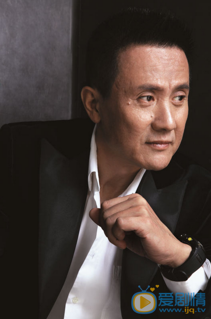 人民的名義高育良是誰演的?高育良扮演者張志堅個人資料生活照欣賞