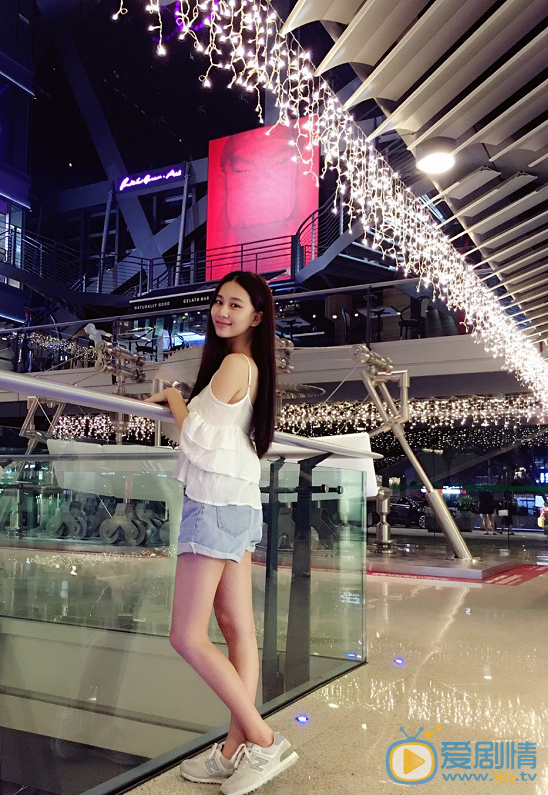 微微一笑很傾城小雨妖妖是誰演的?小雨妖妖扮演者劉穎倫個人資料及寫真生活照欣賞