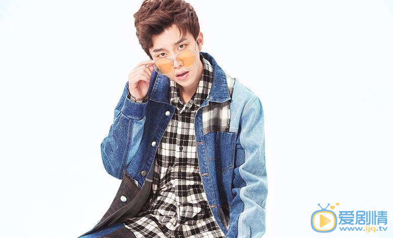 賀鵬個人資料簡介 賀鵬演藝經歷 賀鵬帥氣寫真圖片