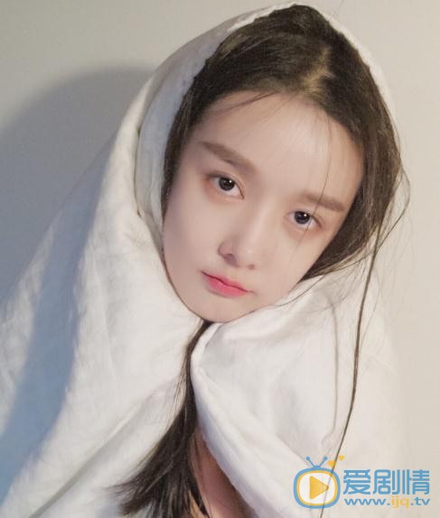 一千零一夜思思是誰演的?思思扮演者余籽璇個人資料、寫真及生活照欣賞