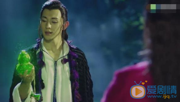 《封神演義》大結局中蘇妲己最後到底和誰在一起？是楊戩還是子虛？