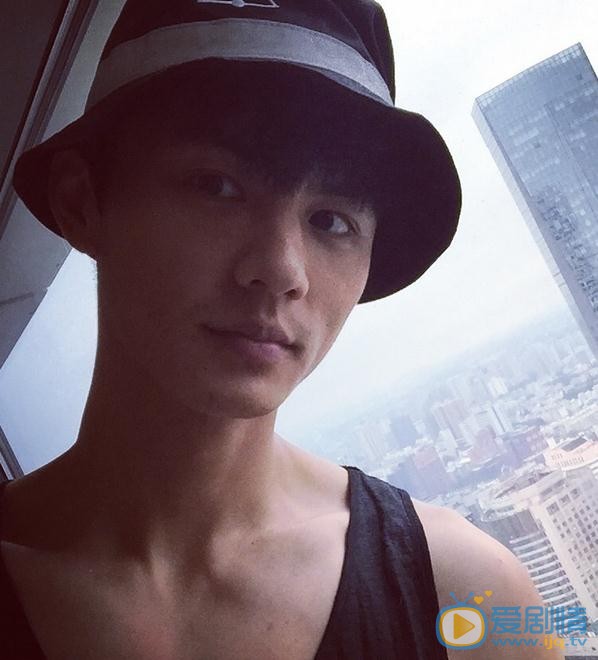 麗姬傳荊軻是誰演的？麗姬傳荊軻扮演者劉暢個人資料、寫真及生活照欣賞