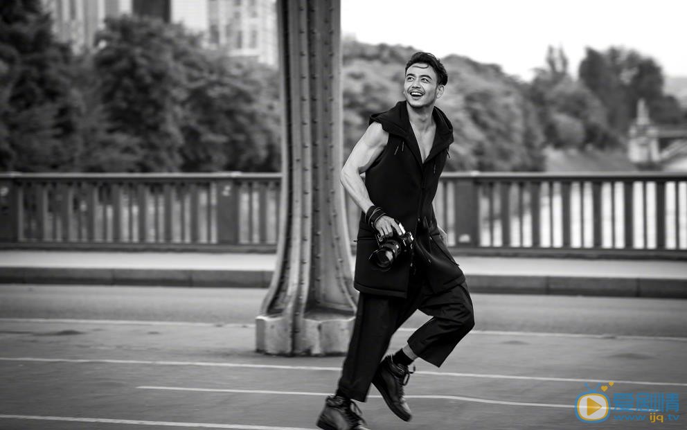 那些年我們正年輕張利軍是誰演的？張利軍扮演者楊爍個人資料、寫真及生活照欣賞