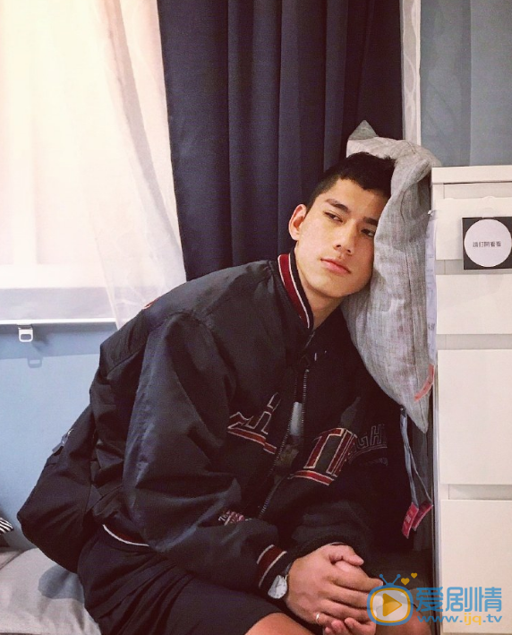 朱軒洋個人資料簡介 朱軒洋6演藝經歷 朱軒洋帥氣寫真圖片