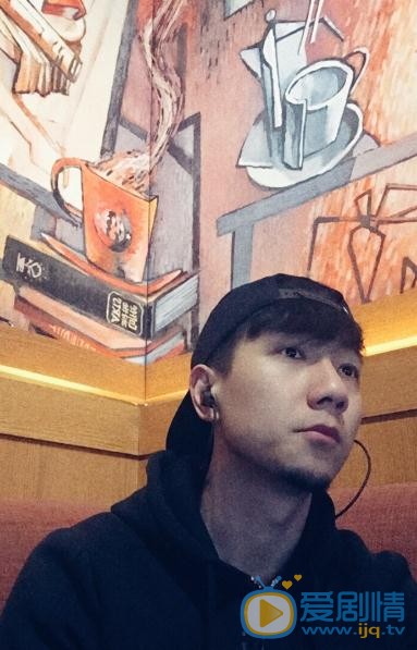 平凡歲月二膀子是誰演的？平凡歲月二膀子扮演者於笑個人資料、寫真及生活照欣賞