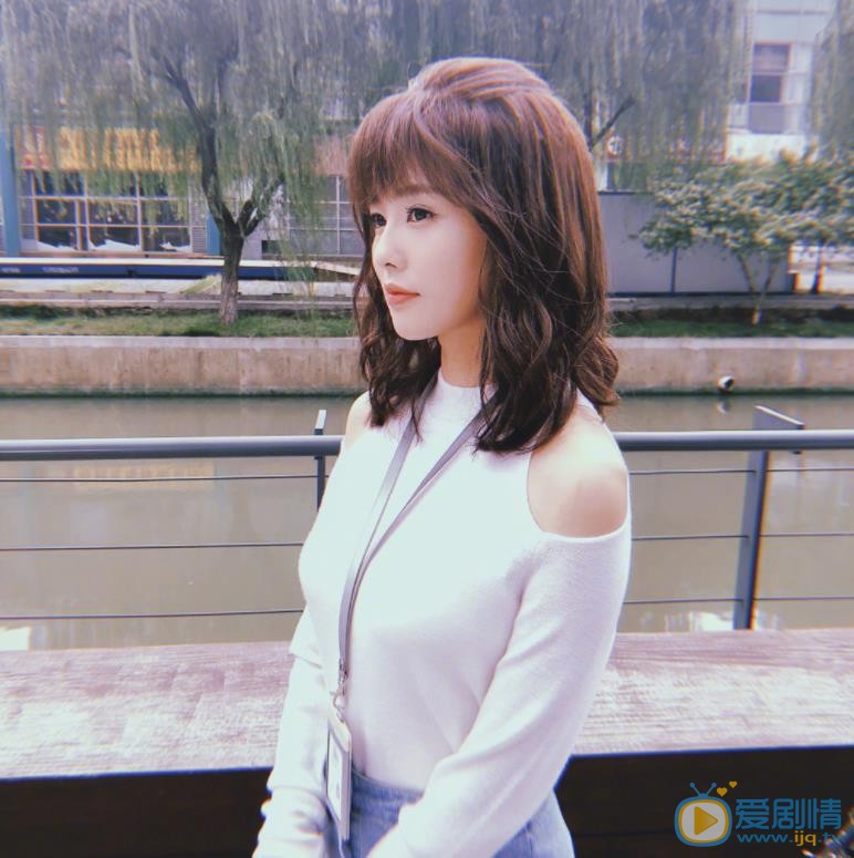 烈火軍校中謝襄是誰演的？謝襄扮演者白鹿個人資料、寫真及生活照欣賞