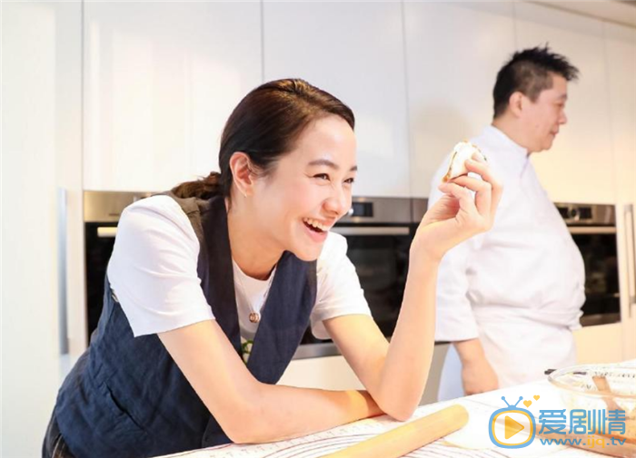 林嘉欣個人資料簡介 林嘉欣感情生活 林嘉欣《掃毒2》與劉德華合照