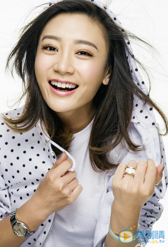  人民的名義林華華是誰演的？林華華扮演者唐菀個人資料寫真生活照欣賞