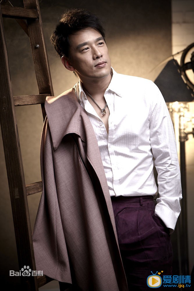 王耀慶老婆是誰？王耀慶和郭晏青結婚了嗎？王耀慶老婆郭晏青及兒子照片資料