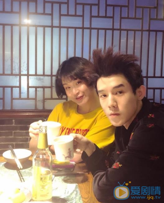 沙海楊好是誰扮演的？沙海楊好扮演著朱戩個人資料、寫真生活照