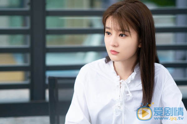 趁我們還年輕洛宗良林子渝是什麼關係？林子渝是洛宗良的臥底是真的嗎？