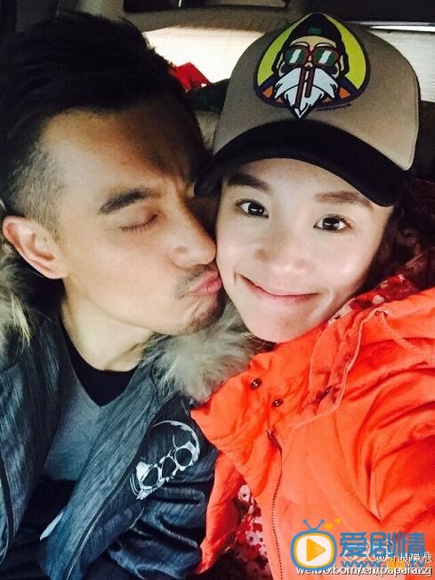 章齡之陳龍家庭合影照