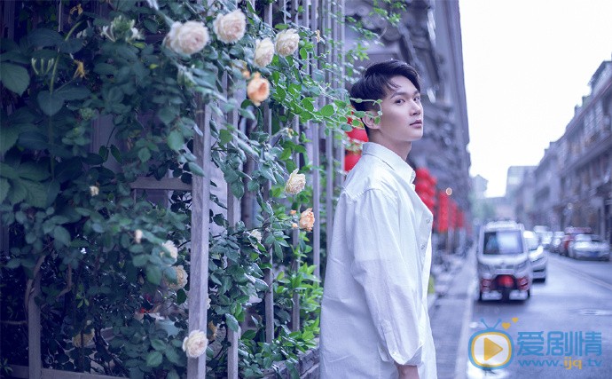 周柏煊個人資料簡介 周柏煊演藝經歷 周柏煊寫真圖片