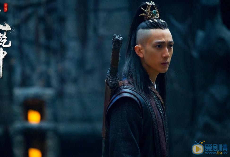 武動乾坤總共幾部？武動乾坤為什麼分為上下兩部？英雄出少年和冰心在玉壺分別什麼意思？