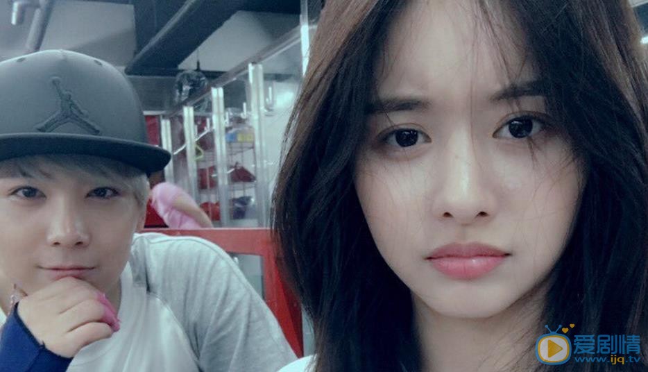 韓寶凜個人資料簡介 韓寶凜與李弘基合照 韓寶凜與人合照