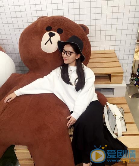 大潑猴霓裳是誰演的？霓裳扮演者王姿允個人資料、寫真及生活照欣賞