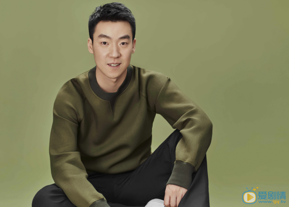 吳曉亮演藝經歷 吳曉亮陽光帥氣寫真圖片