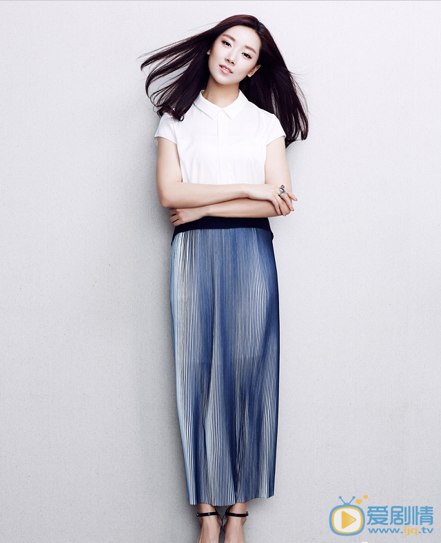  獵場女主羅伊人是誰演的？羅伊人扮演者菅韌姿個人資料生活美照欣賞