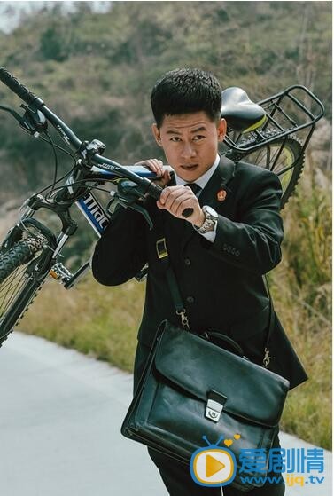 以人為本，中國式法庭爆笑來襲