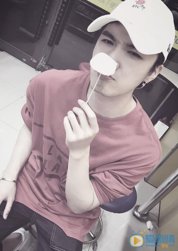 獨步天下濟爾哈朗是誰演的?濟爾哈朗扮演者劉海寬個人資料簡介集生活寫真照欣賞