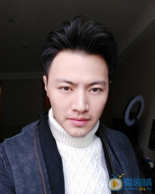 醉玲瓏衛長征是誰扮演的？醉玲瓏衛長征扮演者陳忻澤個人資料、寫真及生活照欣賞