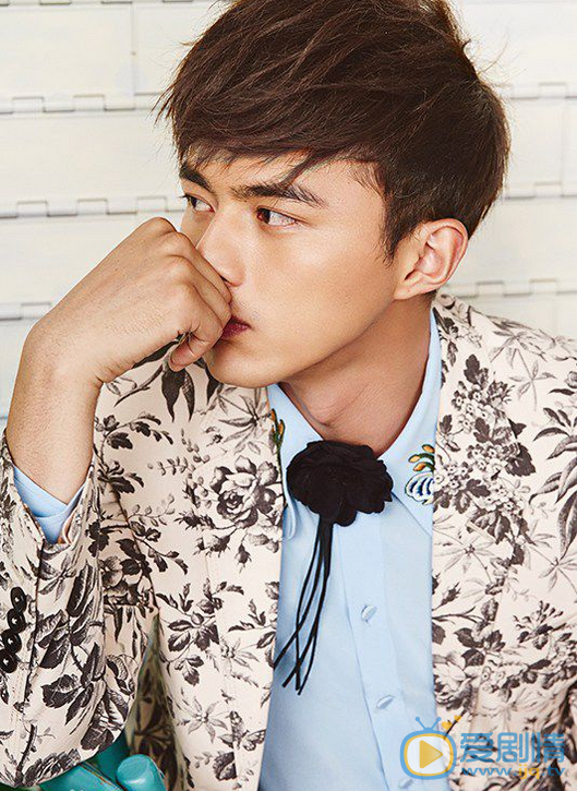 一粒紅塵閔朗是誰演的？閔朗扮演者葉祖新個人資料及生活寫真照欣賞