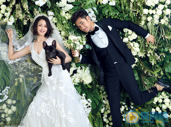 袁弘張歆藝婚期將近 曝另類全家福