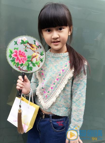 因為遇見你金依蓓是誰扮演的？金依蓓扮演者王芷璇個人資料介紹