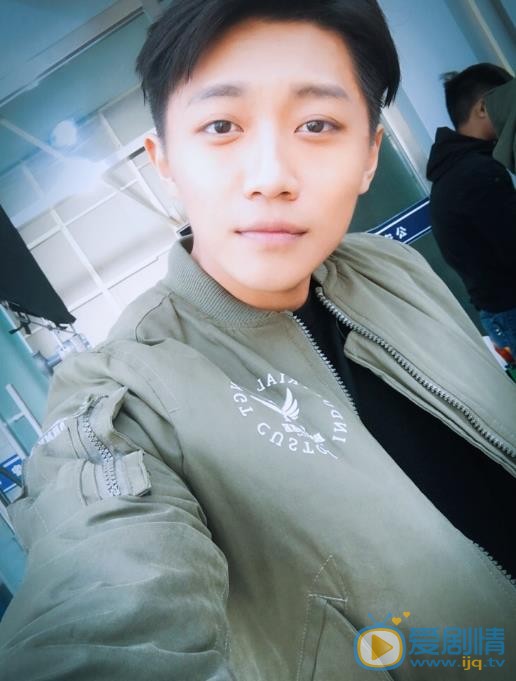 如果愛李子銘是誰扮演的?如果愛李子銘扮演著侯雪龍個人資料、寫真生活照