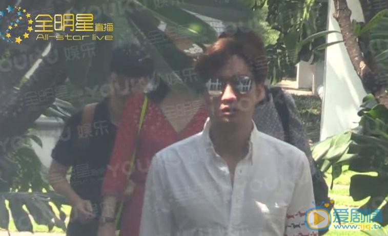 白百何被爆出軌小鮮肉 陳羽凡白百何疑似早已婚變