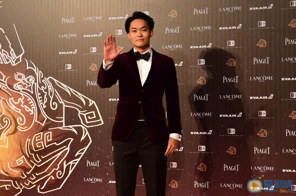 鬍子彤個人資料簡介 鬍子彤演藝經歷 鬍子彤寫真圖片