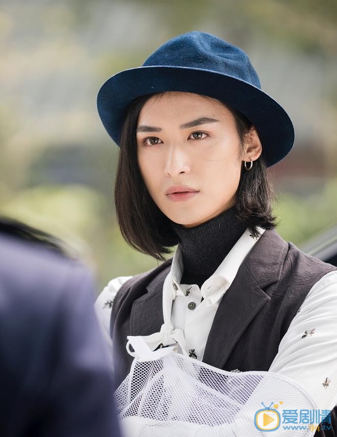 橙紅年代衛子阡是誰演的？衛子阡扮演者胡瀟靈個人資料、寫真及生活照欣賞