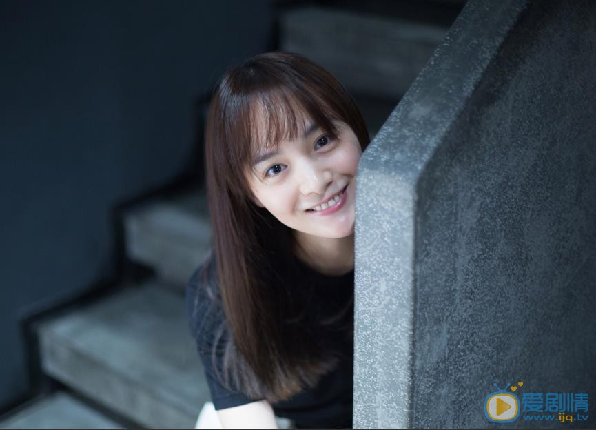 守衛者浮出水面張妍扮演者李依伊圖片