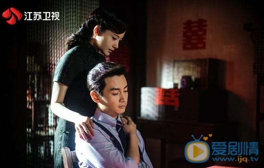 紅薔薇曝定檔預告 楊子姍陳曉解碼重重諜影